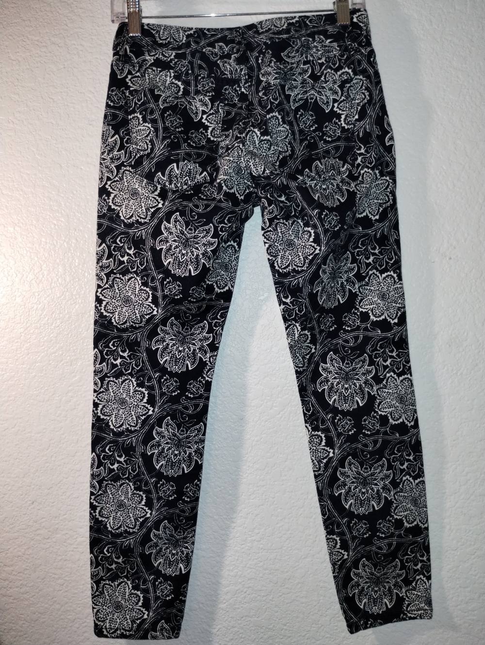 Banana Republic Pants Size 24P NWT Navy White Print